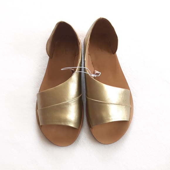 Universal Thread Shoes - NWOT Metallic Gold Asymmetrical Slide Sandals